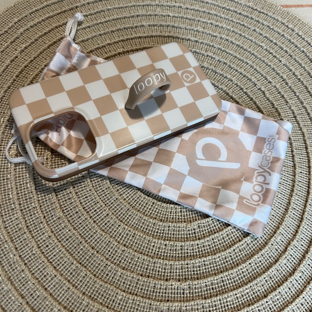 Tan checkered loopy case. iPhone 13 Pro.